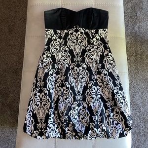 White House black market strapless dress
